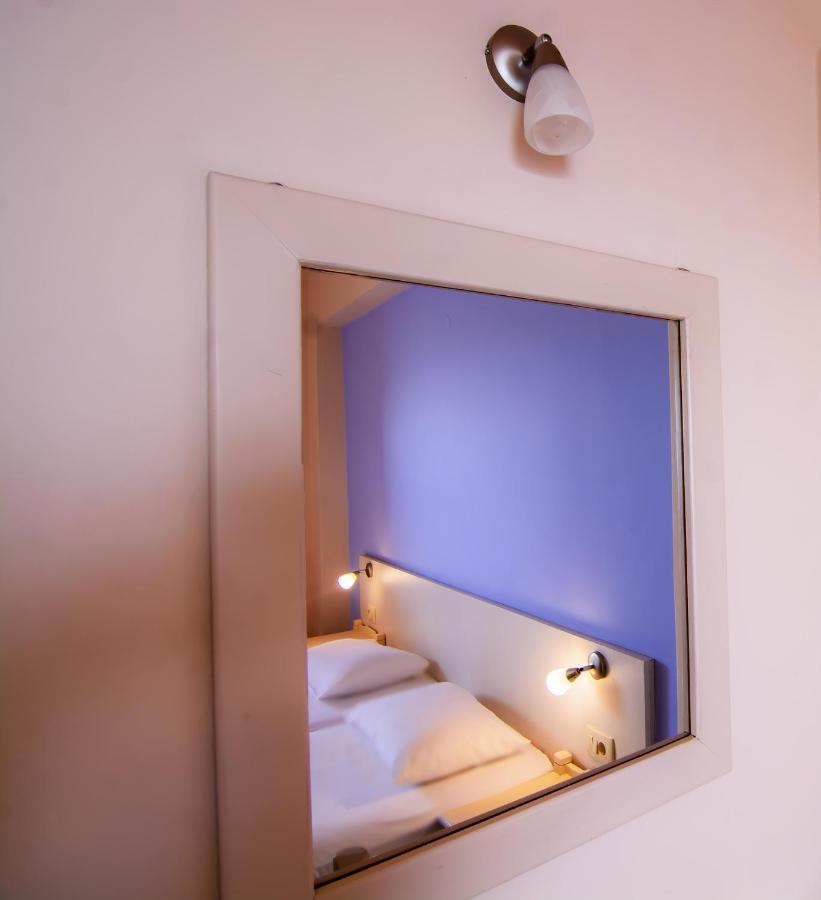 Scorpios Family Rooms Palaiochora Exteriér fotografie